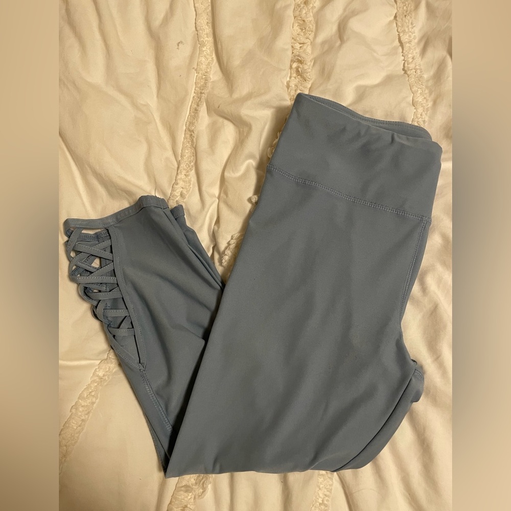7/8 workout leggings light baby blue